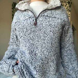 True Grit -Dylan Pullover